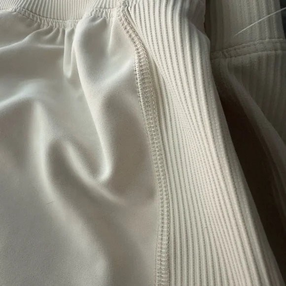 Old Navy Tan Straight-Leg Casual Pants - Picture 4 of 9